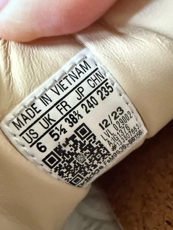 Adidas Samba Classic White Leather Sneakers - Picture 8 of 11